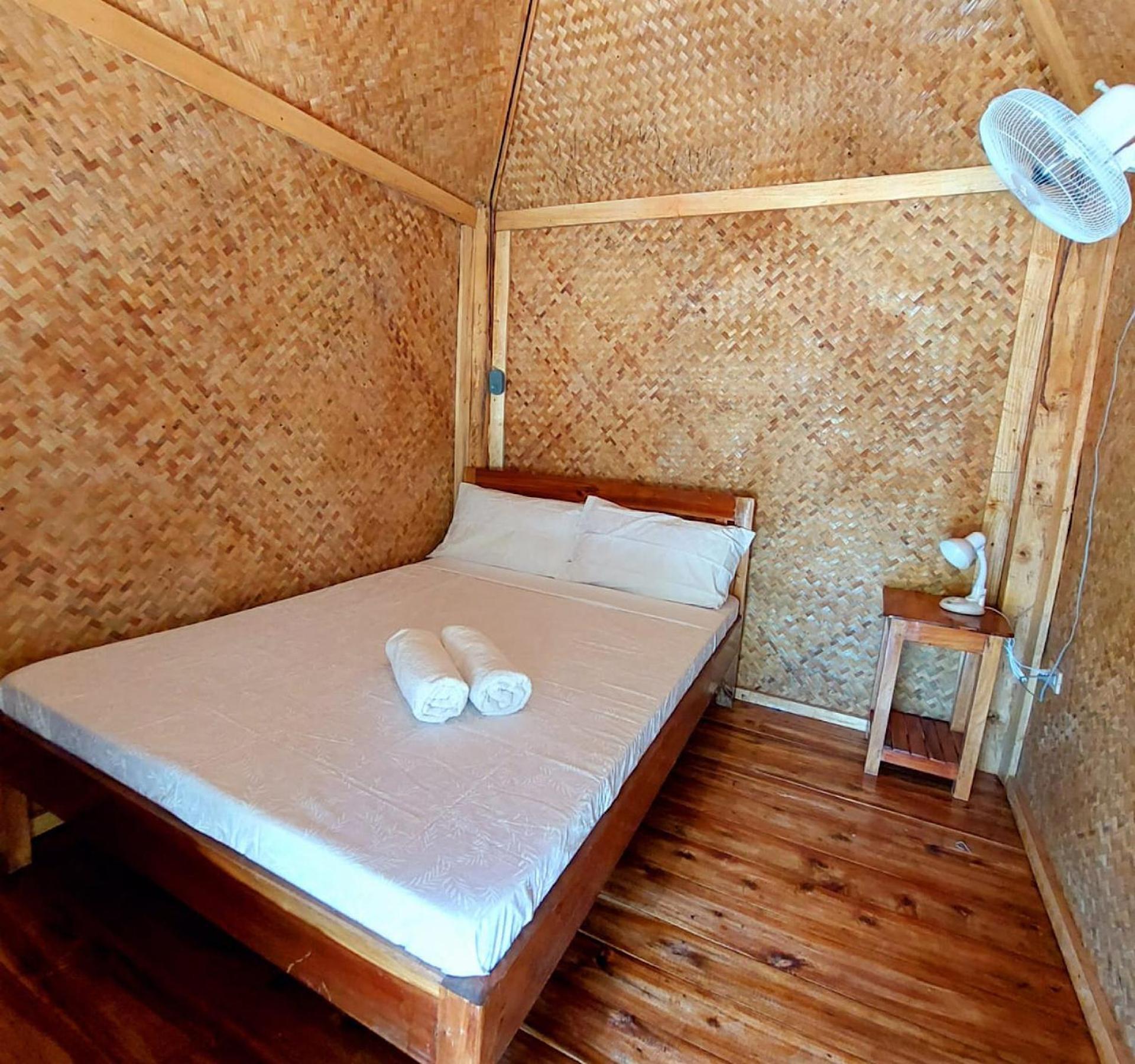 B&R Hostel Nagtabon Bacungan ภายนอก รูปภาพ